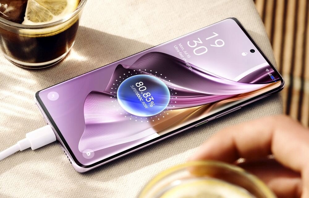 Smartfon OPPO Reno 10 Pro 12/256GB 5G Fioletowy Ładowarka w komplecie tak