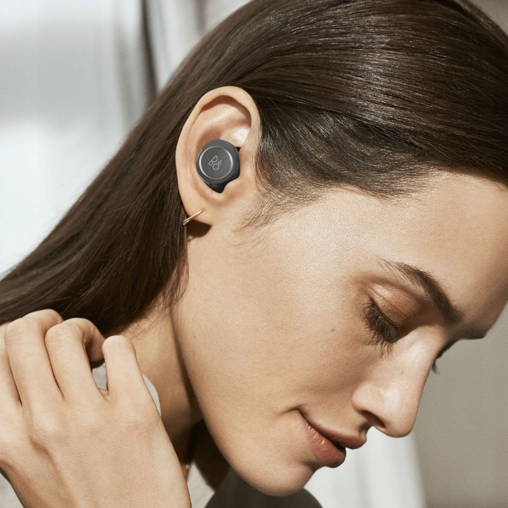 BANG & OLUFSEN E8 3rd GEN ABSOLUTNIE LUKSUSOWE Marka B&O